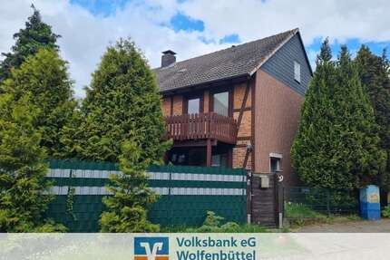 Haus zum Kaufen in Dahlum 125.000,00 € 164 m²