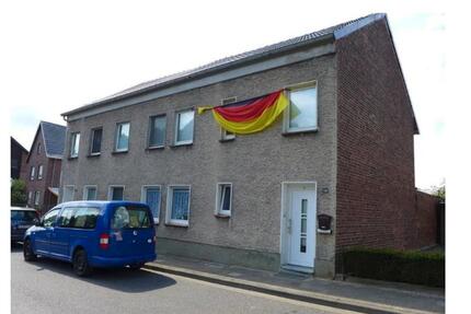 Freistehende Doppelhaushälfte mit Garten + angrenzender Weide - Geilenkirchen