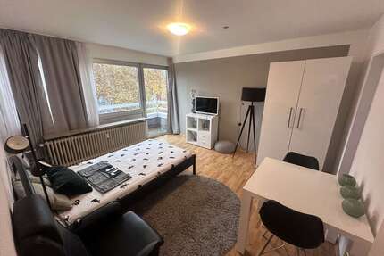 Wohnung zum Mieten in Frankfurt am Main 1.090,00 € 32 m²