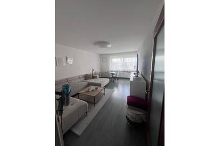 3-Zimmer-Wohnung mit Loggia & Gartenblick – renoviert & ruhig - Nürnberg Gibitzenhof