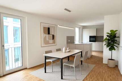 Wohnung zum Mieten in Leonberg 1.560,38 € 85.5 m²