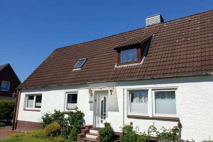 Haus zum Kaufen in Heikendorf 319.000,00 € 141.68 m²