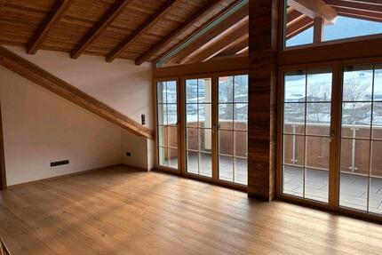 Exklusive 80 m² DG-Wohnung mit Seeblick am Thiersee Erstbezug - Kiefersfelden