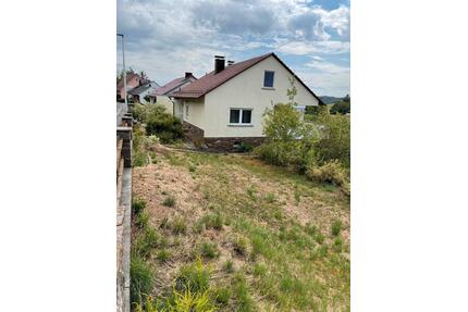 Einfamilienhaus mit Einliegerwohnung - Maßbach