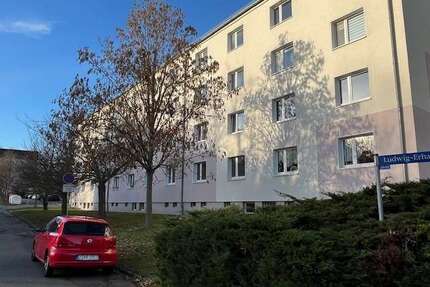 Wohnung zum Mieten in Zwickau 341,00 € 60 m²