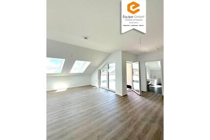Lichtdurchflutete, frisch sanierte 4- Raumwohnungen über den Dächern von Heidenau!