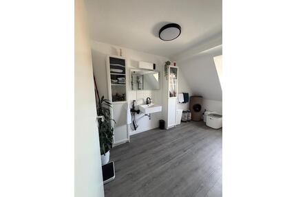 Tolle sanierte 3 ZKB Dachgeschosswohnung Goethestr. 4 - Pirmasens Niedersimten