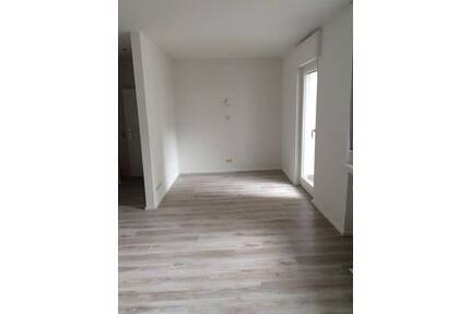 schöne sanierte 1 Zimmerwohnung mit Einbauküche - Jülich