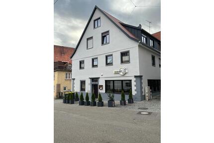 3 Familienhaus mit Gewerbefläche, keine Maklergebühren - Vaihingen an der Enz