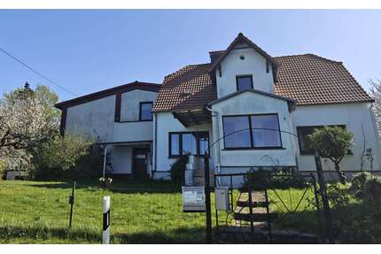 Haus zum Kaufen in Bastorf 450.000,00 € 230 m²