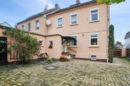 Haus zum Kaufen in Leipzig 269.000,00 € 115.79 m²