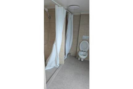 Zimmer zu vermieten in Westerheim – ideal für Arbeiter