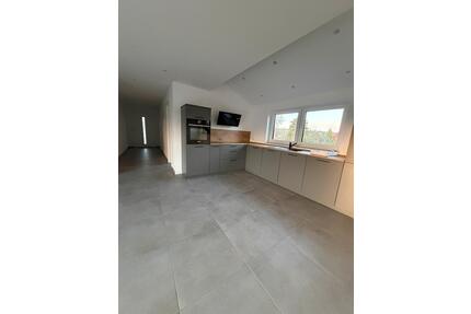 Wunderschöne Dachgeschosswohnung - Neustadt am Rübenberge