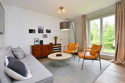 Exklusive Wohnung mit Reinigungsservice in toller Halbhöhenlage in Stuttgart Nord