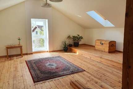 Haus zum Kaufen in Stammham 499.000,00 € 274 m²