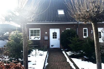 Attraktive Doppelhaushälfte in Quickborn-Heide