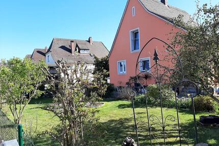 Charmantes Einfamilienhaus im begehrten Stadtteil Mooslohe - Weiden in der Oberpfalz