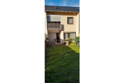 Reihenmittelhaus in Tuttlingen Nord Südlage optional 2 Garagen