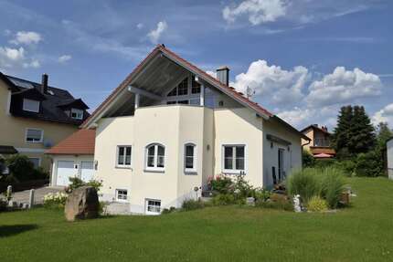 Haus zum Kaufen in Bernhardswald 675.000,00 € 157 m²