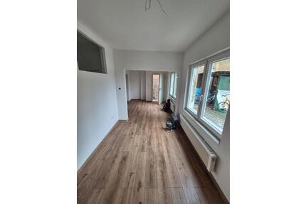 Renovierte 2-Zimmer Wohnung nähe Innenstadt - Brühl