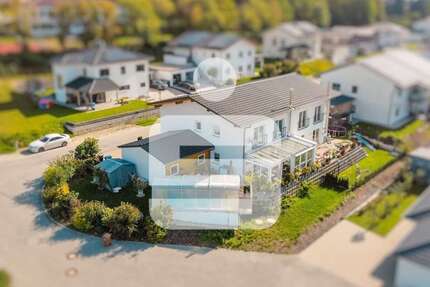 Haus zum Mieten in Fürstenzell 1.380,00 € 170 m²