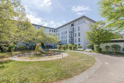 Wohnung zum Kaufen in München 450.000,00 € 58.46 m²