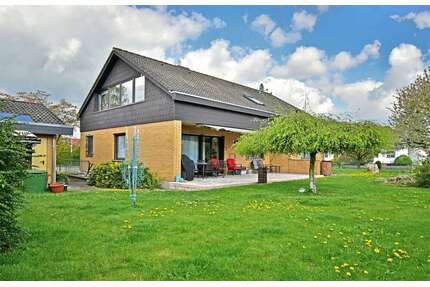 Haus zum Kaufen in Wolfhagen 440.000,00 € 207.64 m²