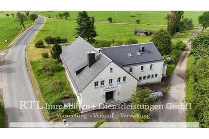 Haus zum Kaufen in Leutenberg 380.000,00 € 505 m²