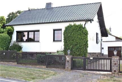 Preissenkung! EFH für Privat und oder kleinen Handwerksbetrieb... auf großem, abgeschirmten Grundstück. - Colditz Schönbach