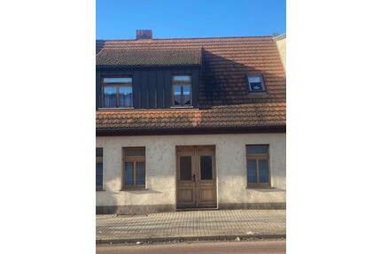 Wohnung zu vermieten - 500,00&nbsp;EUR Kaltmiete, ca.&nbsp; 50,00&nbsp;m&sup2; in Bernburg (Saale) (PLZ: 06406)