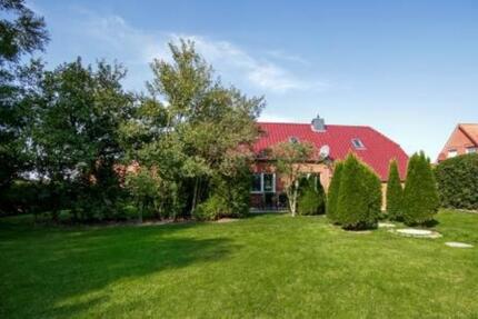 Ferienhaus Nordsee, Kamin 6 P. Hunde ok, eingezäunt WLAN - Hage