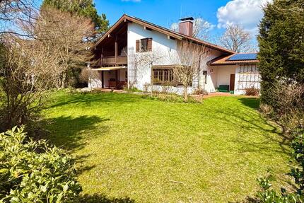 *provisionsfrei* Gehobenes Einfamilienhaus in zentraler Lage - Altötting