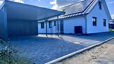 FAMILIENHAUS IM GRÜNEN MIT GARTEN & PV - Selsingen
