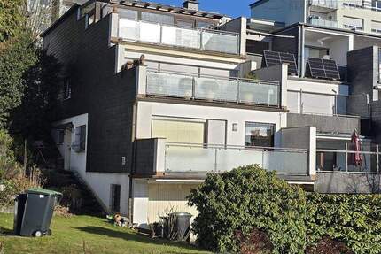 EINFAMILIENHAUS MIT EINLIEGERWOHNUNG IN FAMILIENFREUNDLICHER LAGE - Hückeswagen Wiehagen