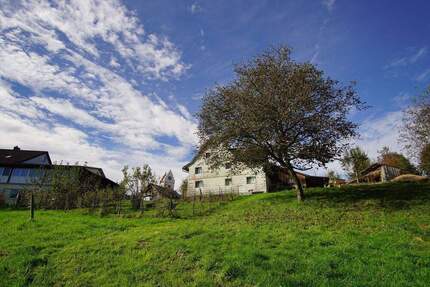 Ruheoase für Kreative und Naturfreunde - Grundstück in Herdwangen-Schönach