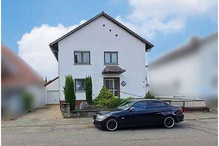 Haus zum Kaufen in Lingenfeld 450.000,00 € 188 m²