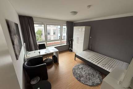 Wohnung zum Mieten in Frankfurt am Main 1.090,00 € 32 m²