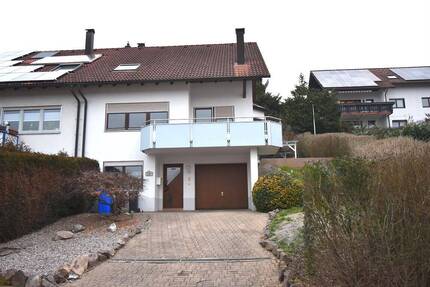 Platz für die Familie gesucht? Hier Bitteschön.... großzügige Haushälfte in Laufenburg! - Laufenburg (Baden) Grunholz