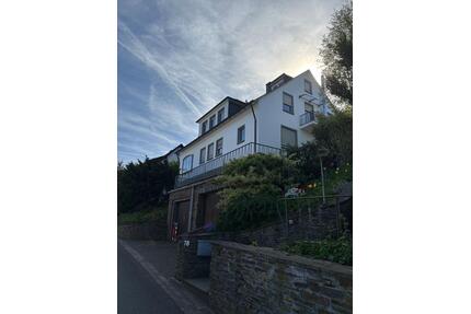 Villa in Cochem - 575.000,00&nbsp;EUR Kaufpreis, ca.&nbsp; 277,00&nbsp;m&sup2; in Cochem (PLZ: 56812)