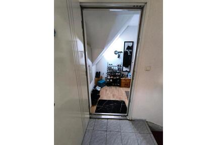 2-Zimmer-Wohnung in Linz am Rhein zu vermieten.