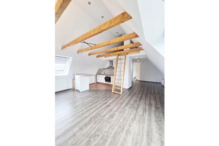 Dachgeschosswohnung im 3-Familienhaus in ruhiger Lage in Pye - Osnabrück Eversburg