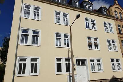 Schicke 3-Zimmer-Wohnung mit Fussbodenheizung und Balkon - Arnstadt