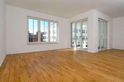 Wohnung zum Mieten in Berlin 2.525,82 € 132.45 m²