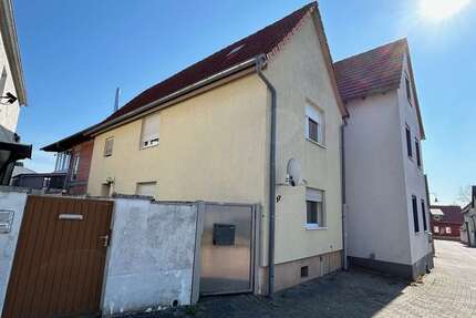 Haus zum Kaufen in Eppelsheim 99.000,00 € 71 m²