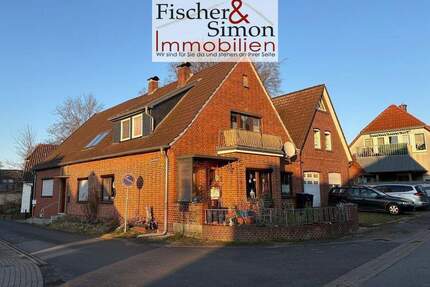 RESERVIERT- zwei Häuser auf einem Grundstück mit 3 Wohneinheiten in zentraler Lage vor den Toren Bremens - Bassum