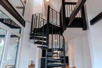 Wohnung zum Mieten in Stuttgart 1.350,00 € 123 m²