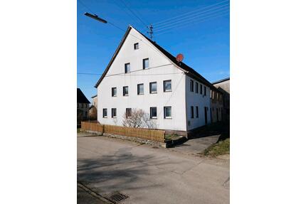 Althofstelle in ruhiger Lage - 180.000,00&nbsp;EUR Kaufpreis, ca.&nbsp; 340,00&nbsp;m&sup2; in Niederstetten (PLZ: 97996)