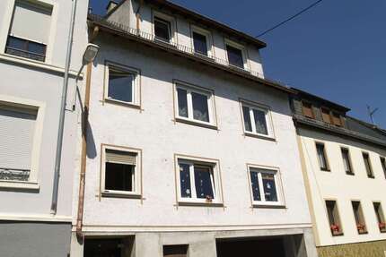 Haus zum Kaufen in Lorch 225.000,00 € 179 m²