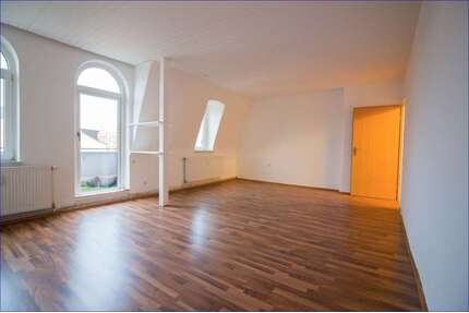 Wohnung zum Kaufen in Wilhelmshaven 79.850,00 € 85.88 m²
