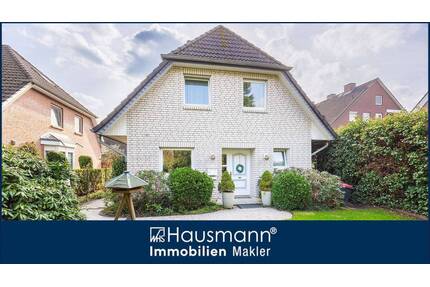 Exklusives Landhausjuwel in begehrter Wohnlage in Hamburg-Niendorf!